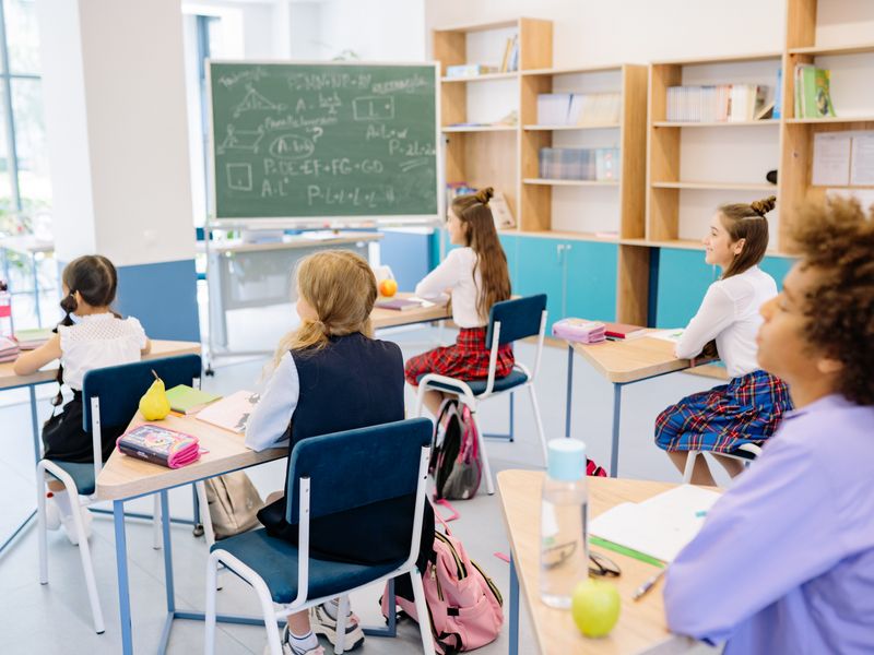 Explicações Gomes Estudos
